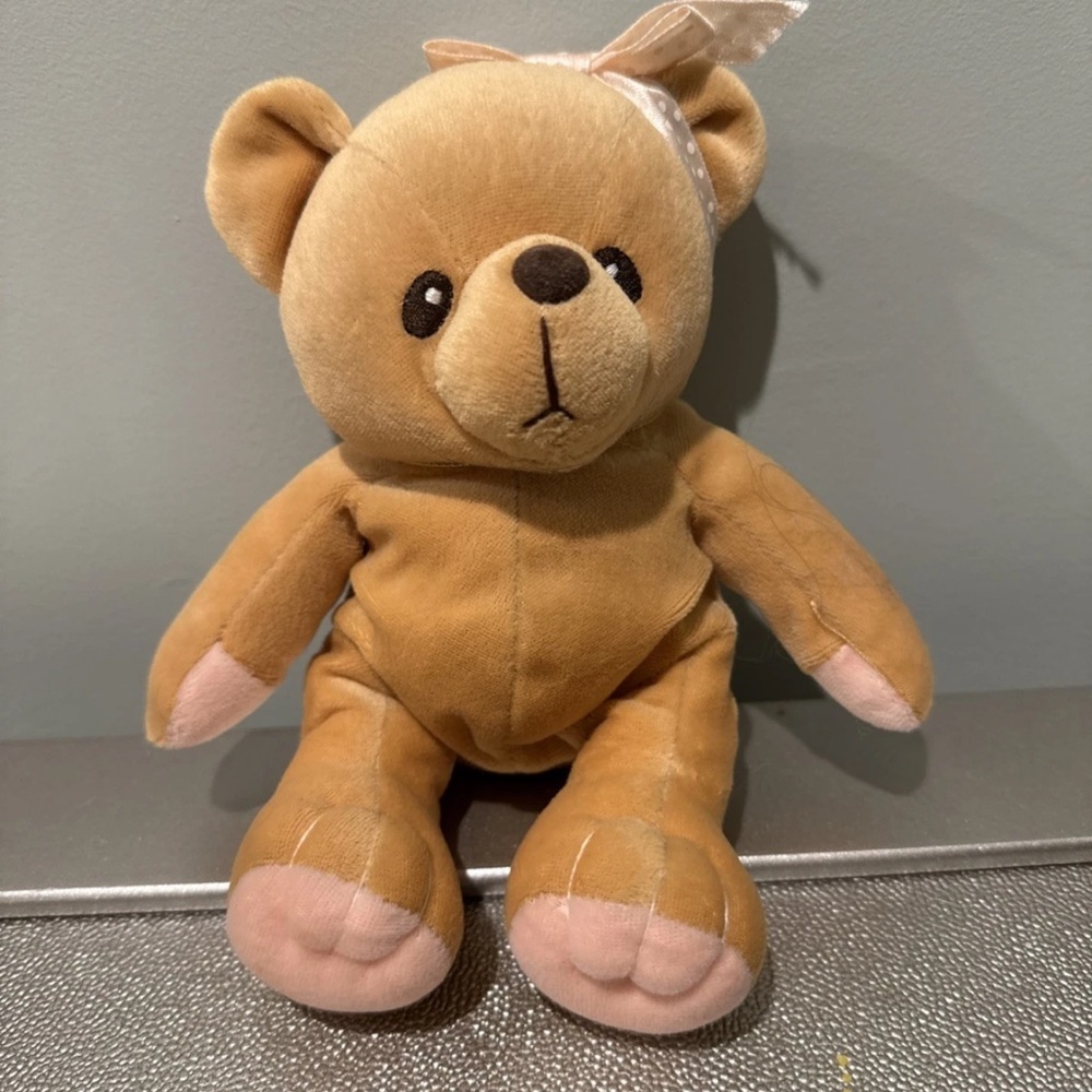 Cherished Teddies 1998 "The Teddy With A Heart Of Gold" Priscilla Hillman